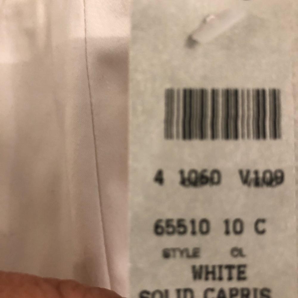 Cache white capris - Picture 6 of 6